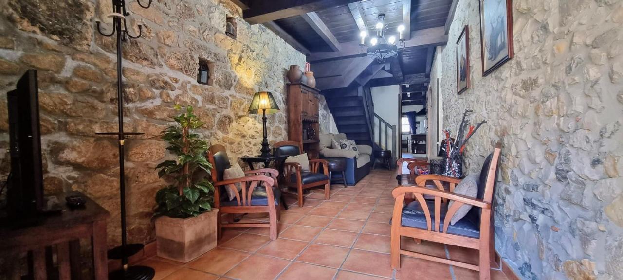 Вілла Casa Vacacional Gerpe II Naves  Екстер'єр фото